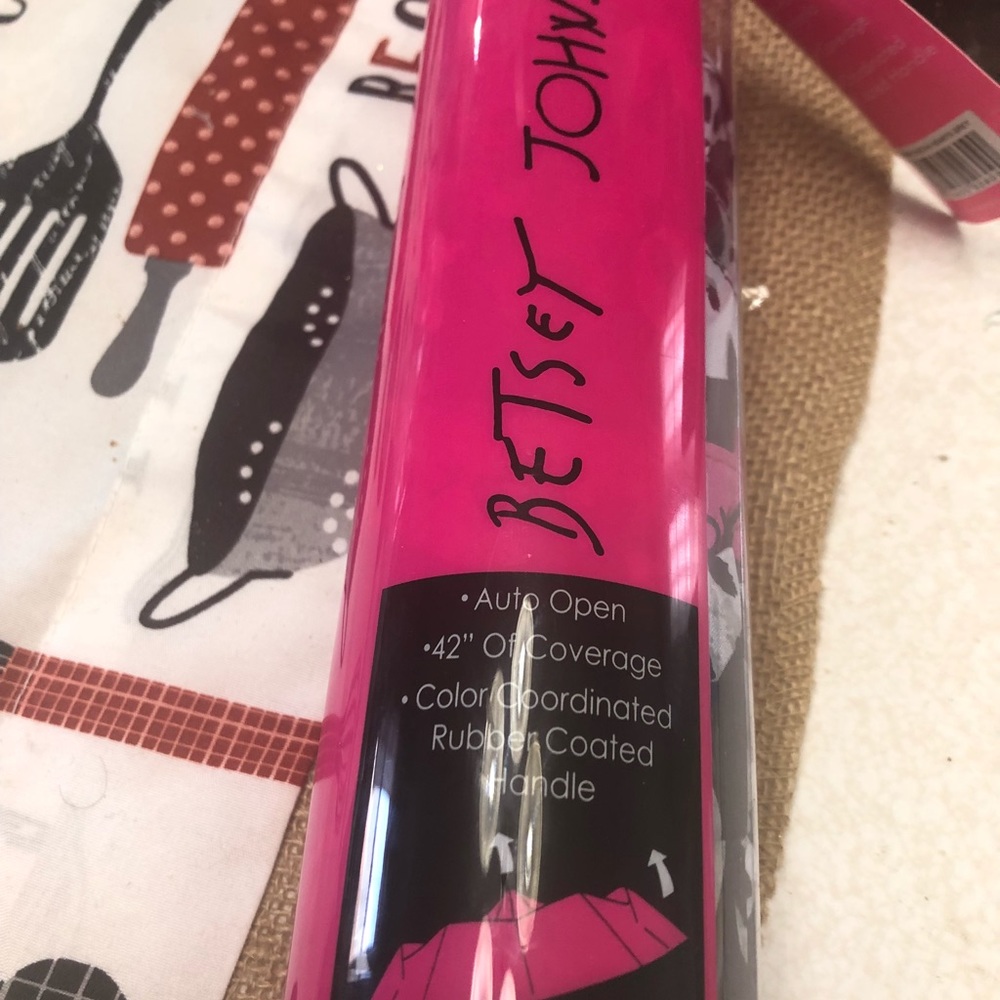 New!! Betsy Johnson umbrella